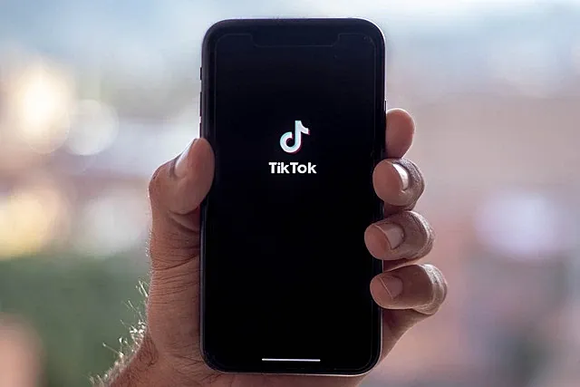 TikTok 将识别并标注第三方 AI 生成的内容